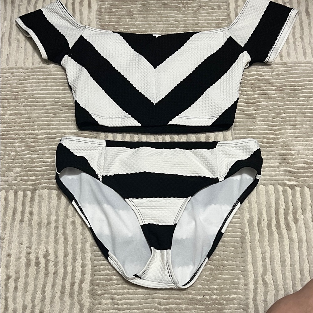 Gibson Latimer Two Piece Swim Set
